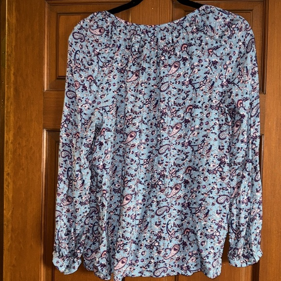 Lucky Brand Long Sleeve Blue Blouse w/ Floral & Paisley Print Size S/Petite - Picture 2 of 7